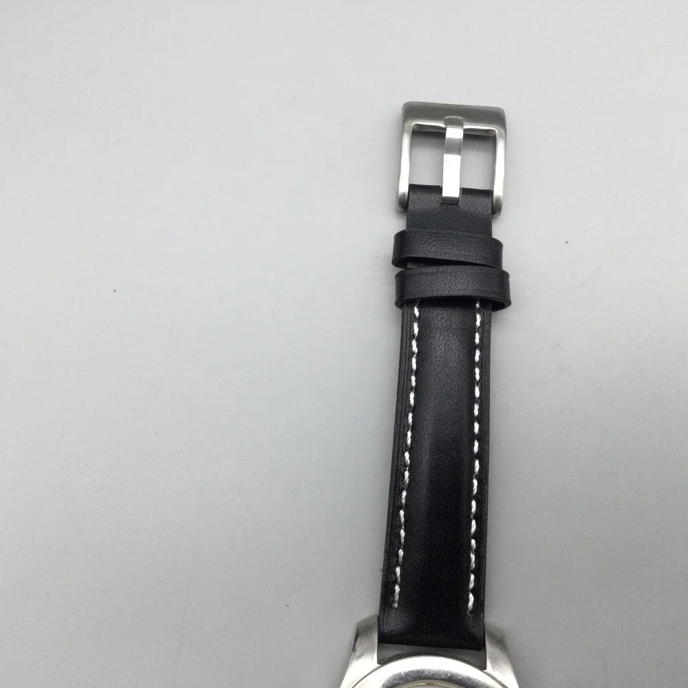 Wenger S.A.K. Design Womens Watch 35mm Silver Tone Date Leather New Battery